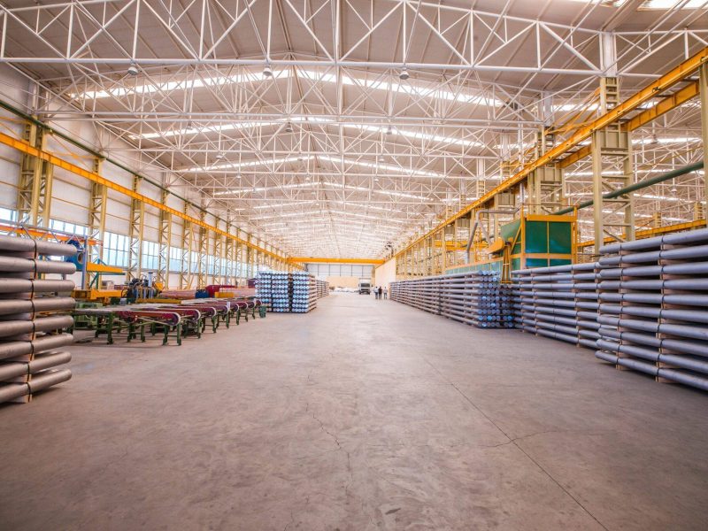 big-storehouse-with-construction-materials-inside-wholesale (1)